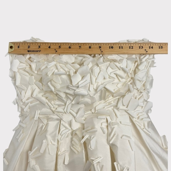 Calvin‎ Klein Ivory Wedding Strapless Dress - Picture 9 of 9
